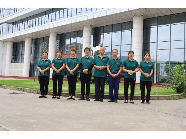 為什么建議你找外包保潔公司呢？